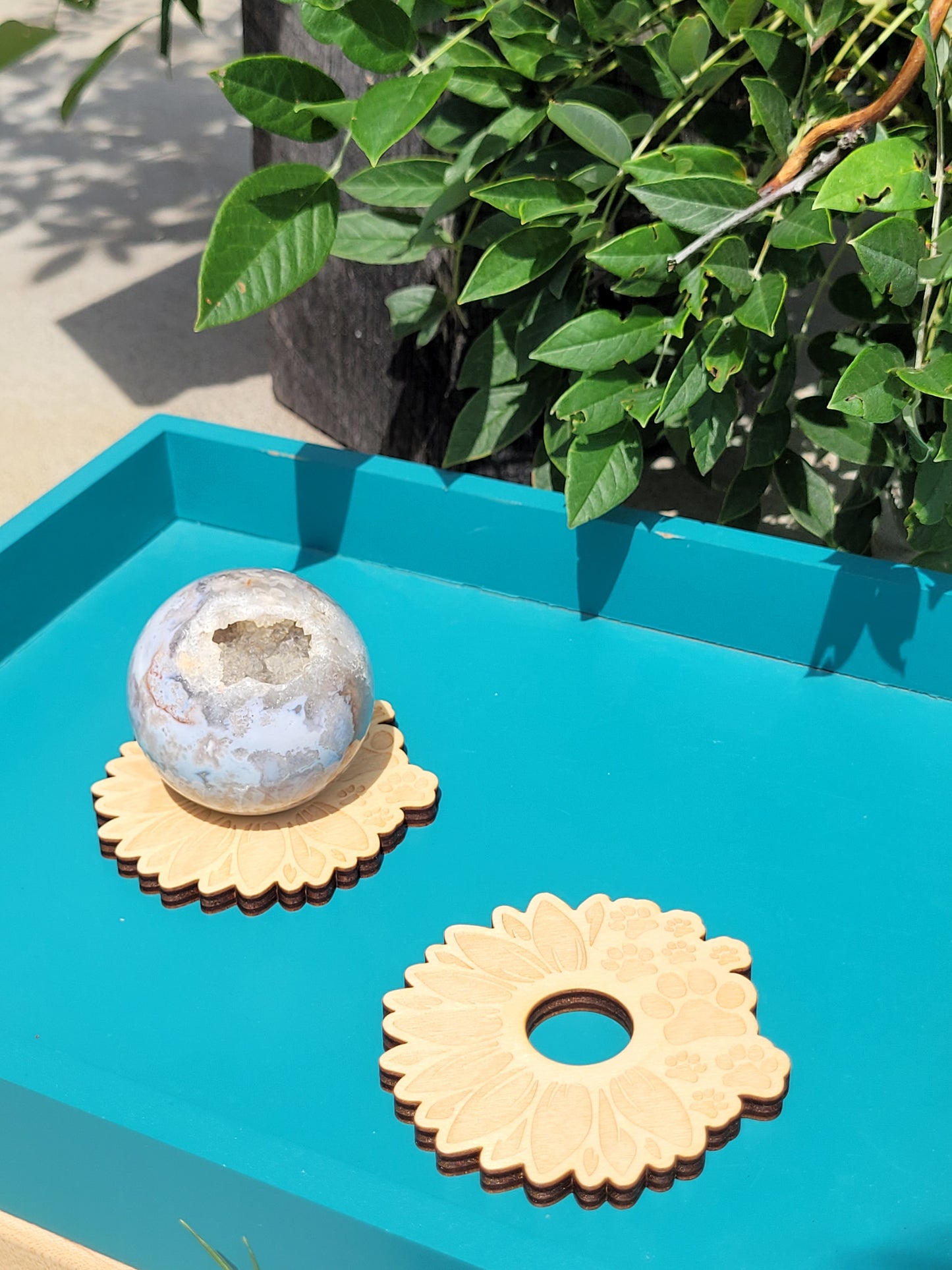 Wooden Sunflower/Pawprint Sphere Stands