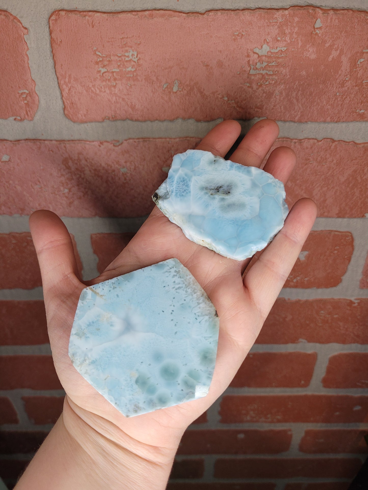 Larimar Slices