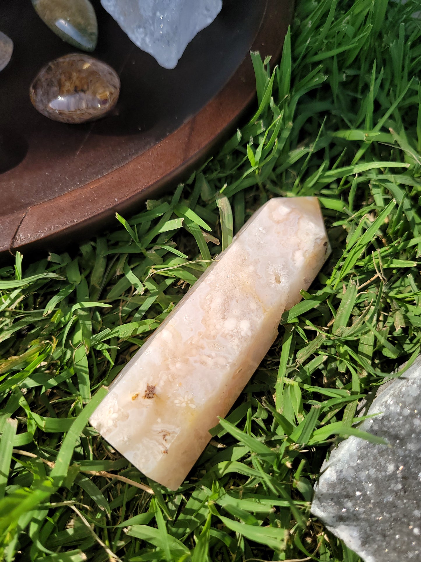 Druzy Pink Amethyst Flower Agate Tower