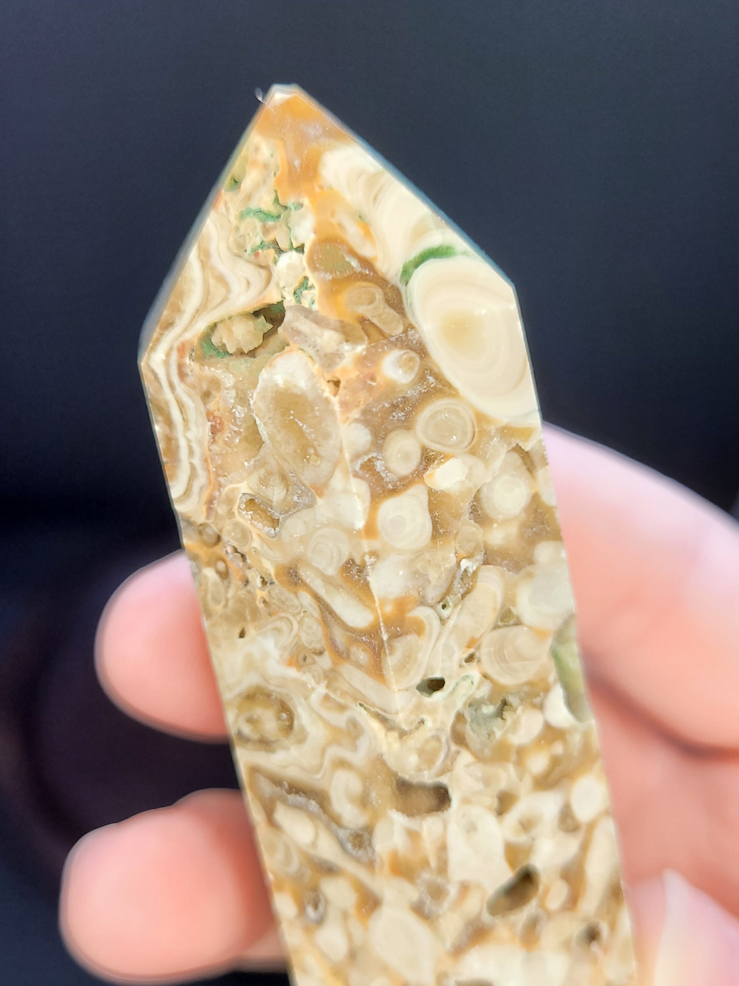Amber Calcite tower - small