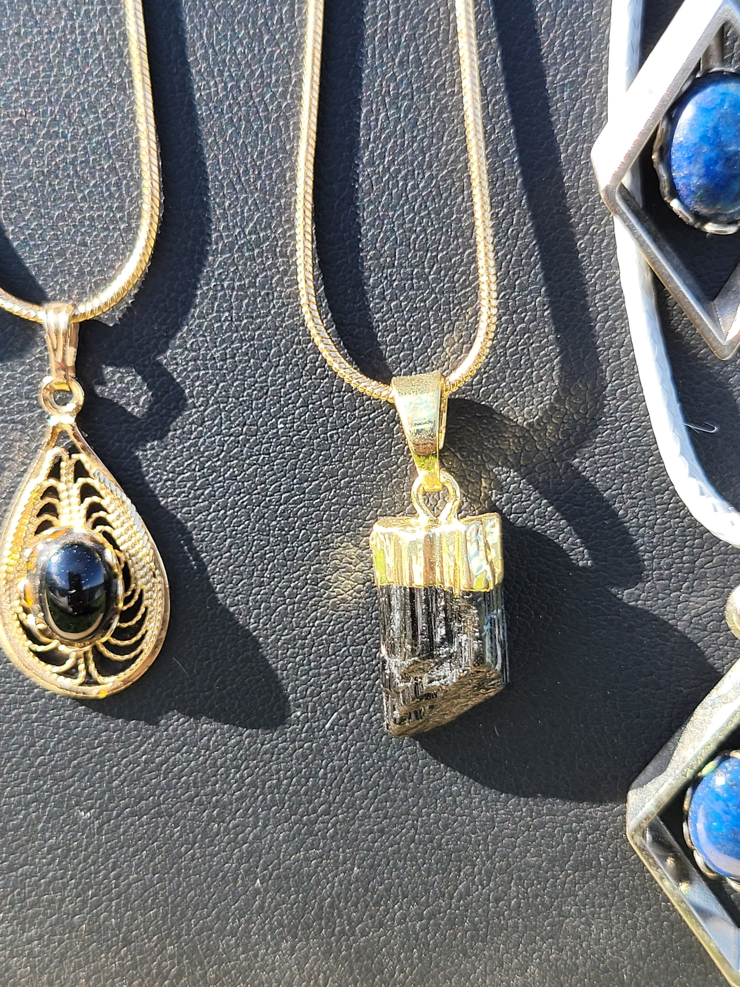 Raw Black Tourmaline Pendent Necklace - Gold - Small