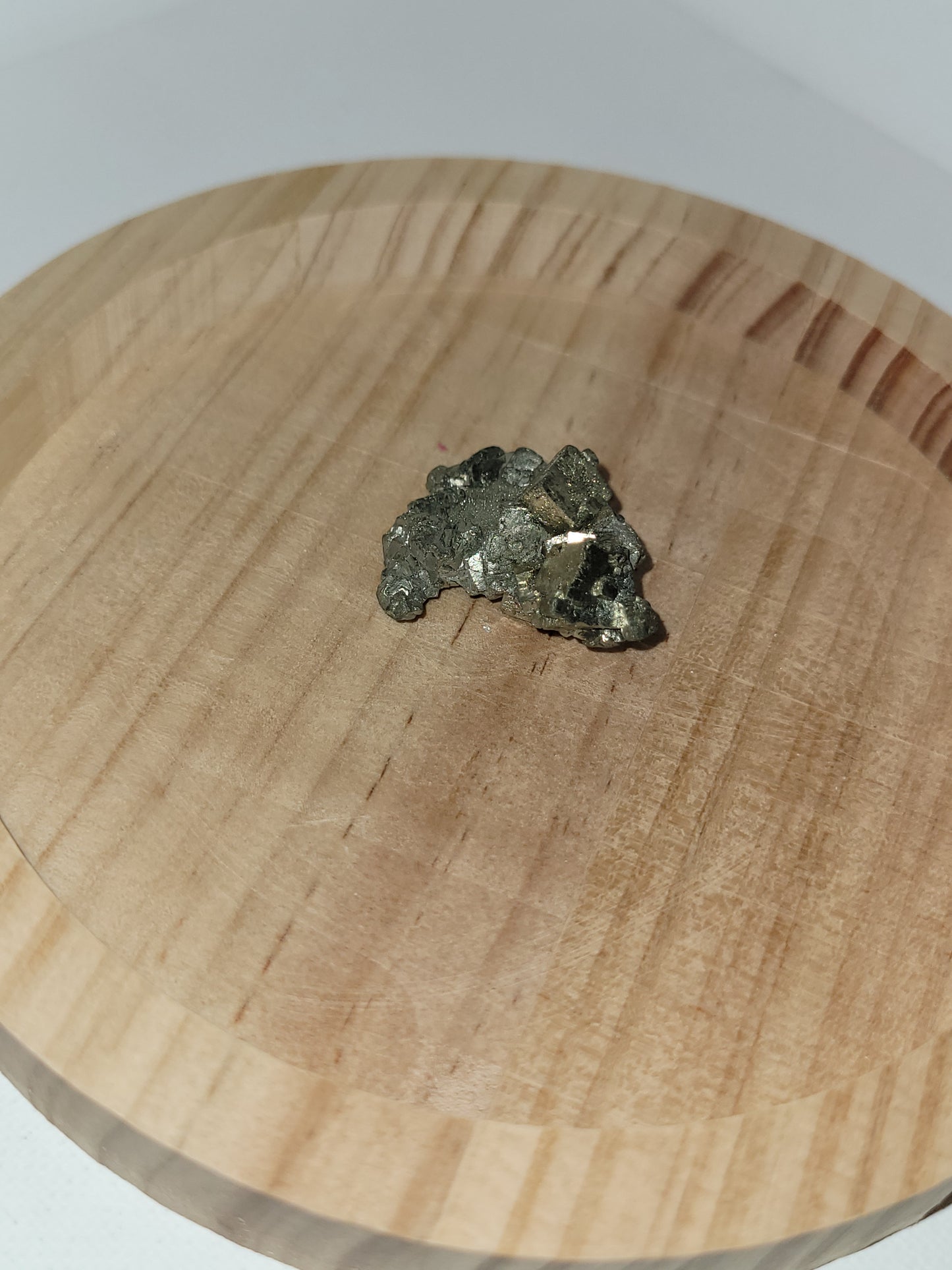 Raw crystal chunks