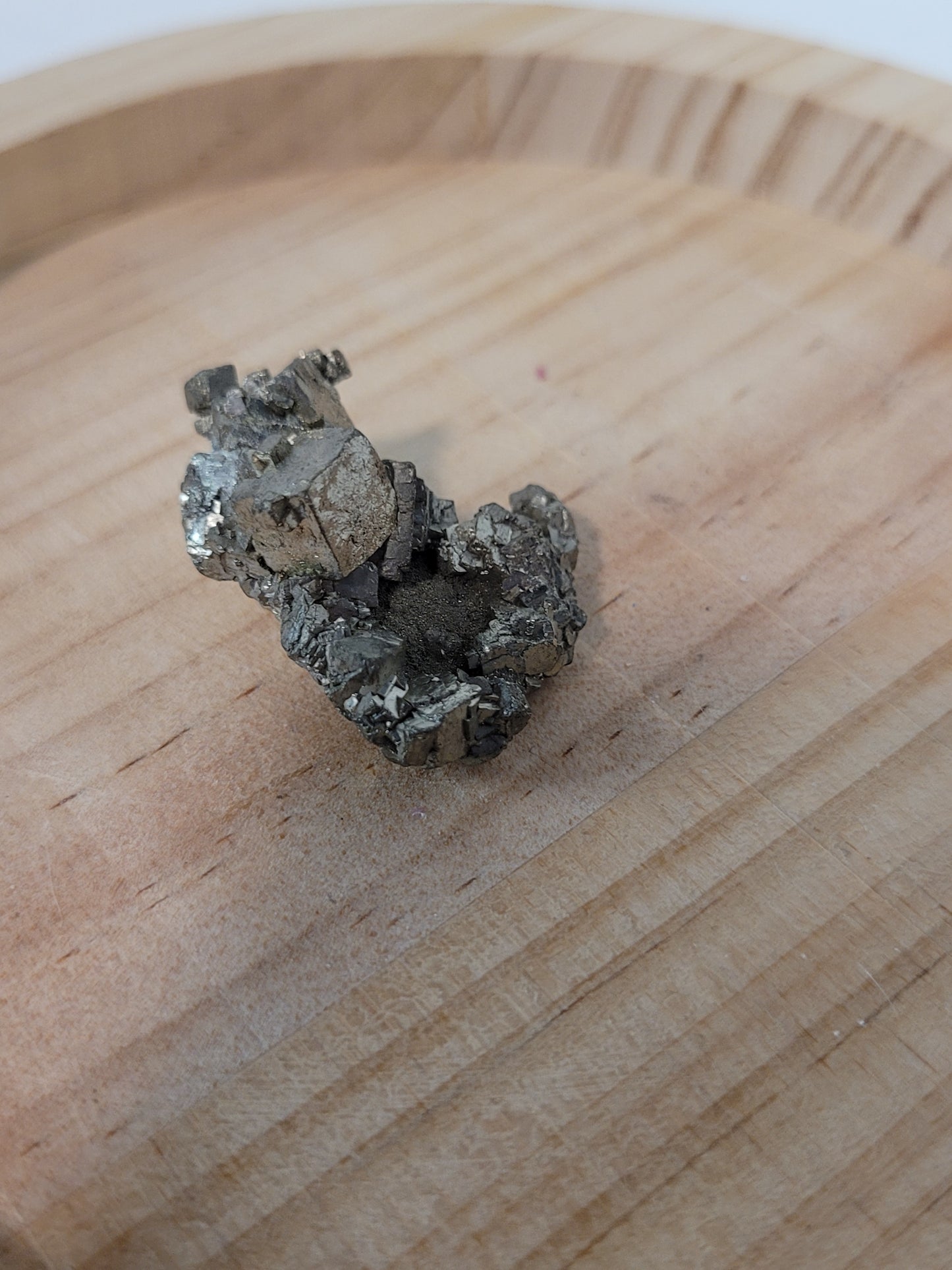 Raw crystal chunks