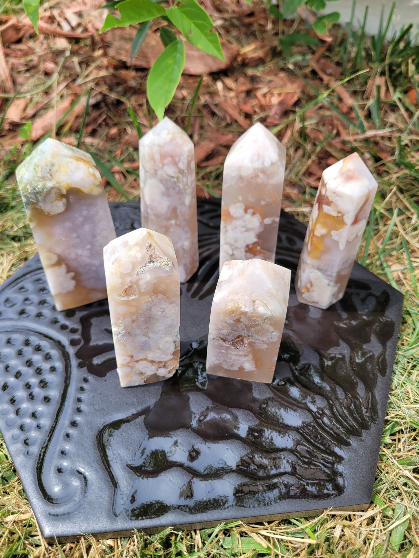 Various Flower Agate towers