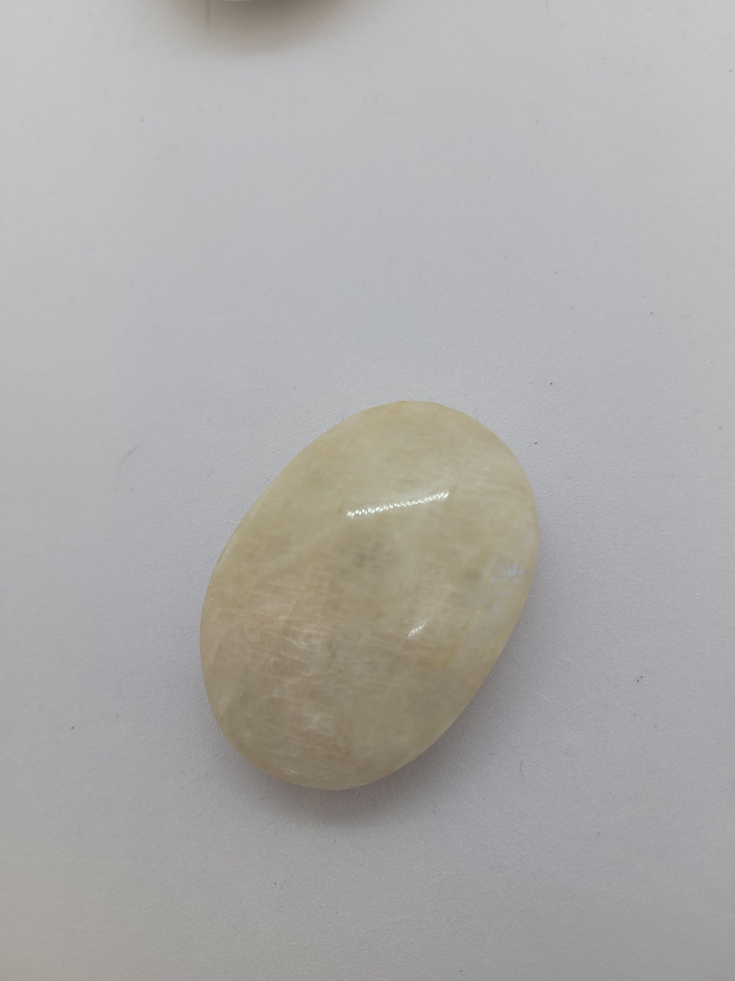 Moonstone Palm Stones