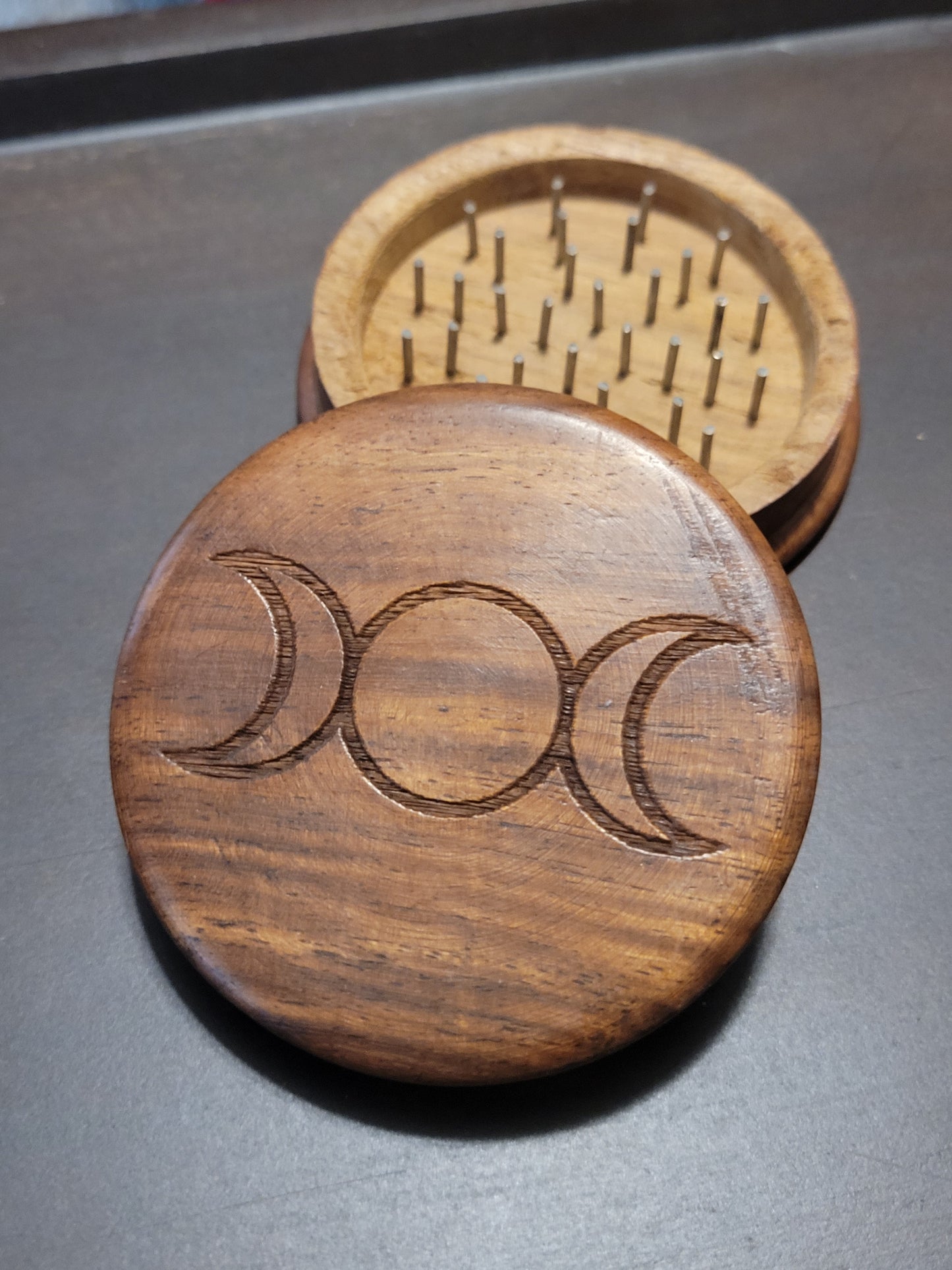 Novelty Wooden Triple Moon Grinder