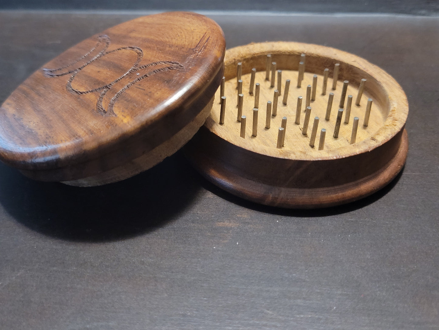 Novelty Wooden Triple Moon Grinder