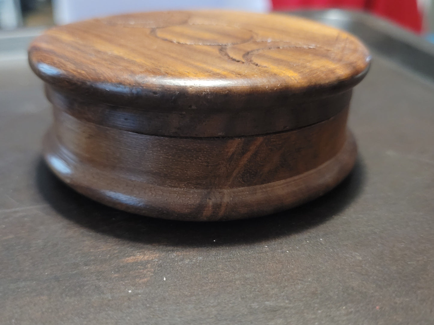 Novelty Wooden Triple Moon Grinder