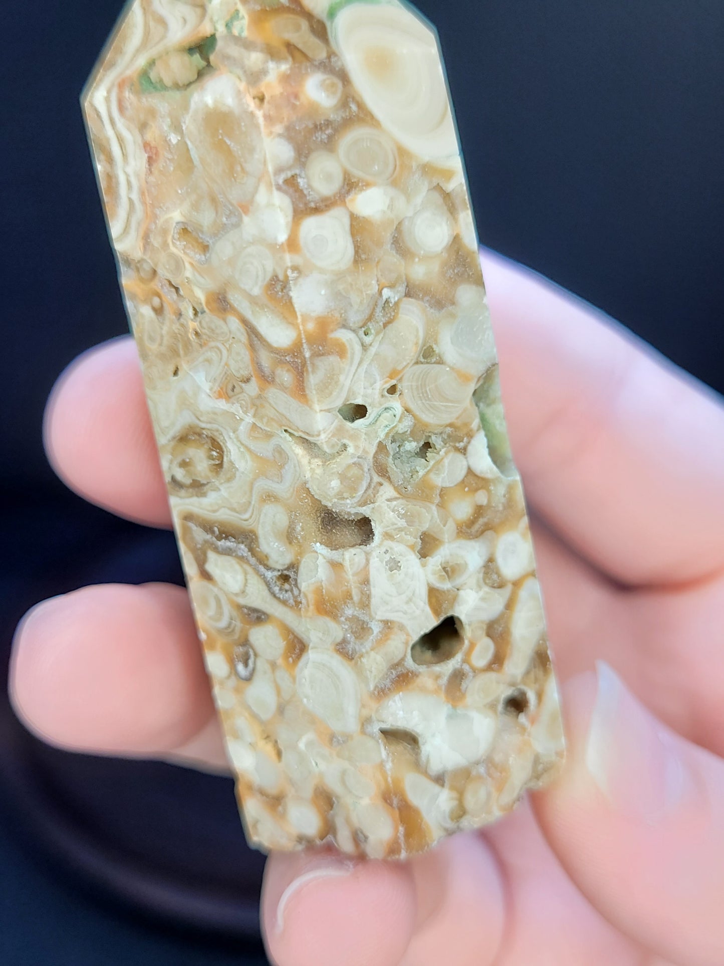 Amber Calcite tower - small