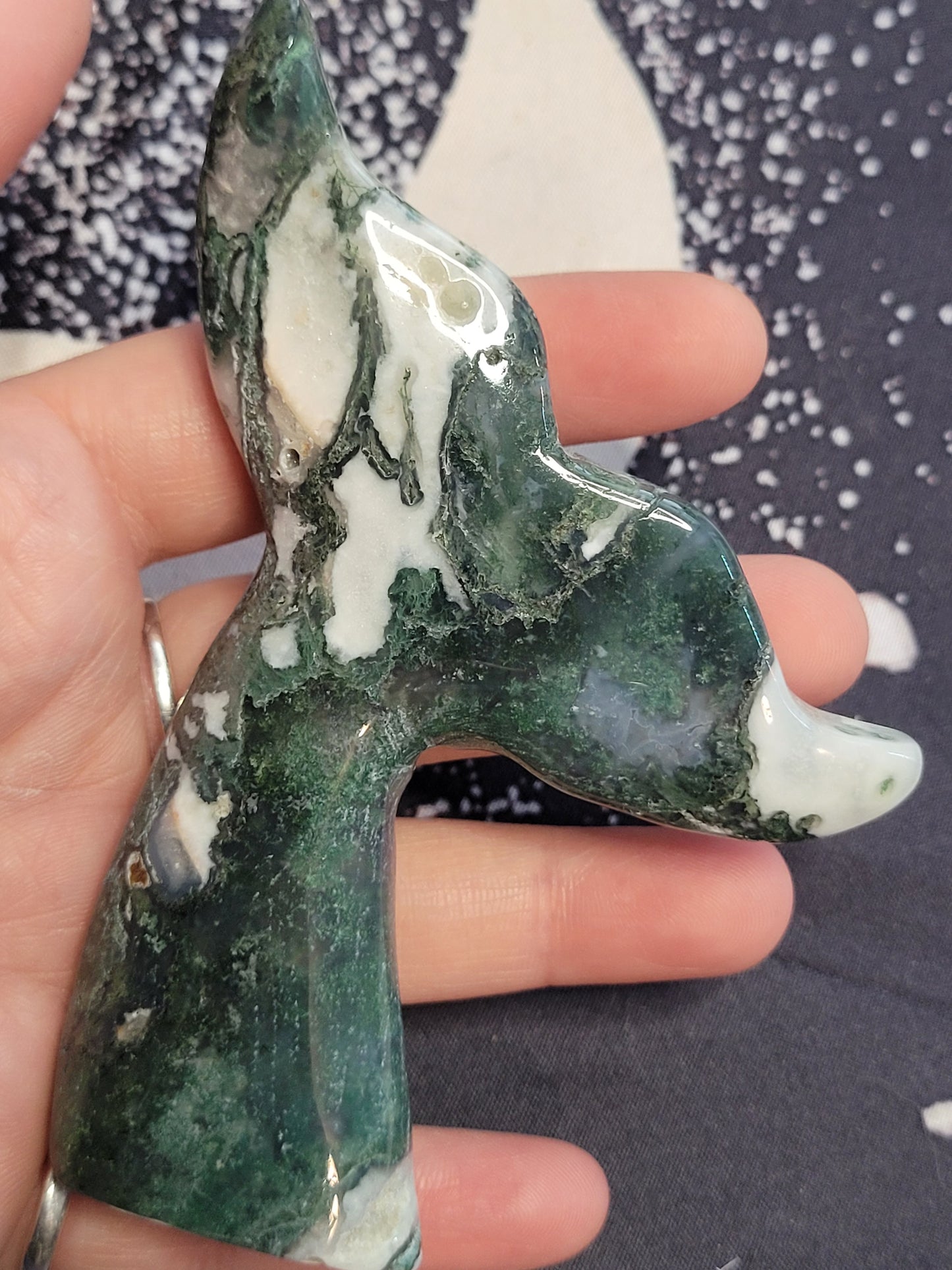 Moss Agate Whale Tail