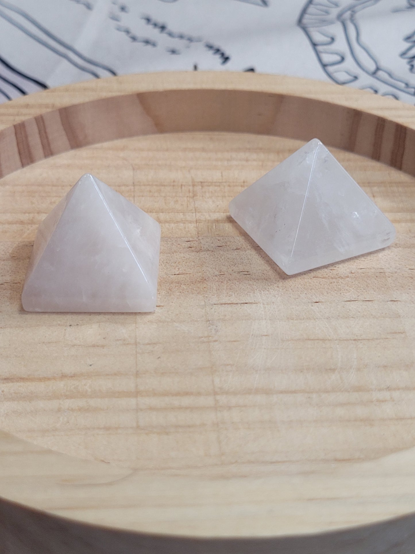 Mini Quartz Pyramids