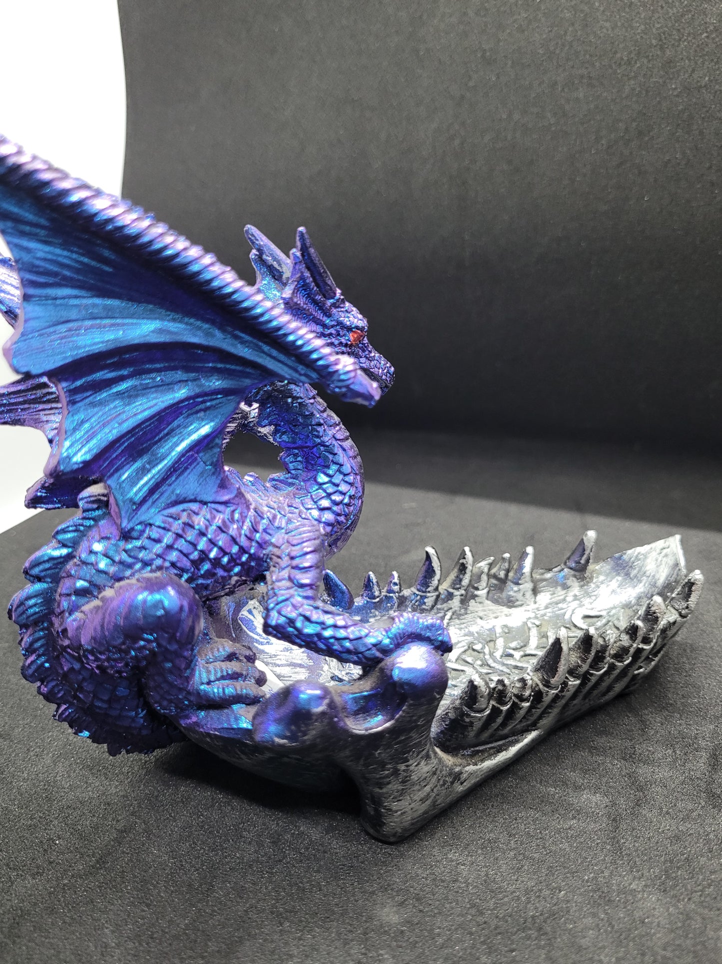 Celtic Blue/Purple Dragon on a Jaw Bowl - Resin