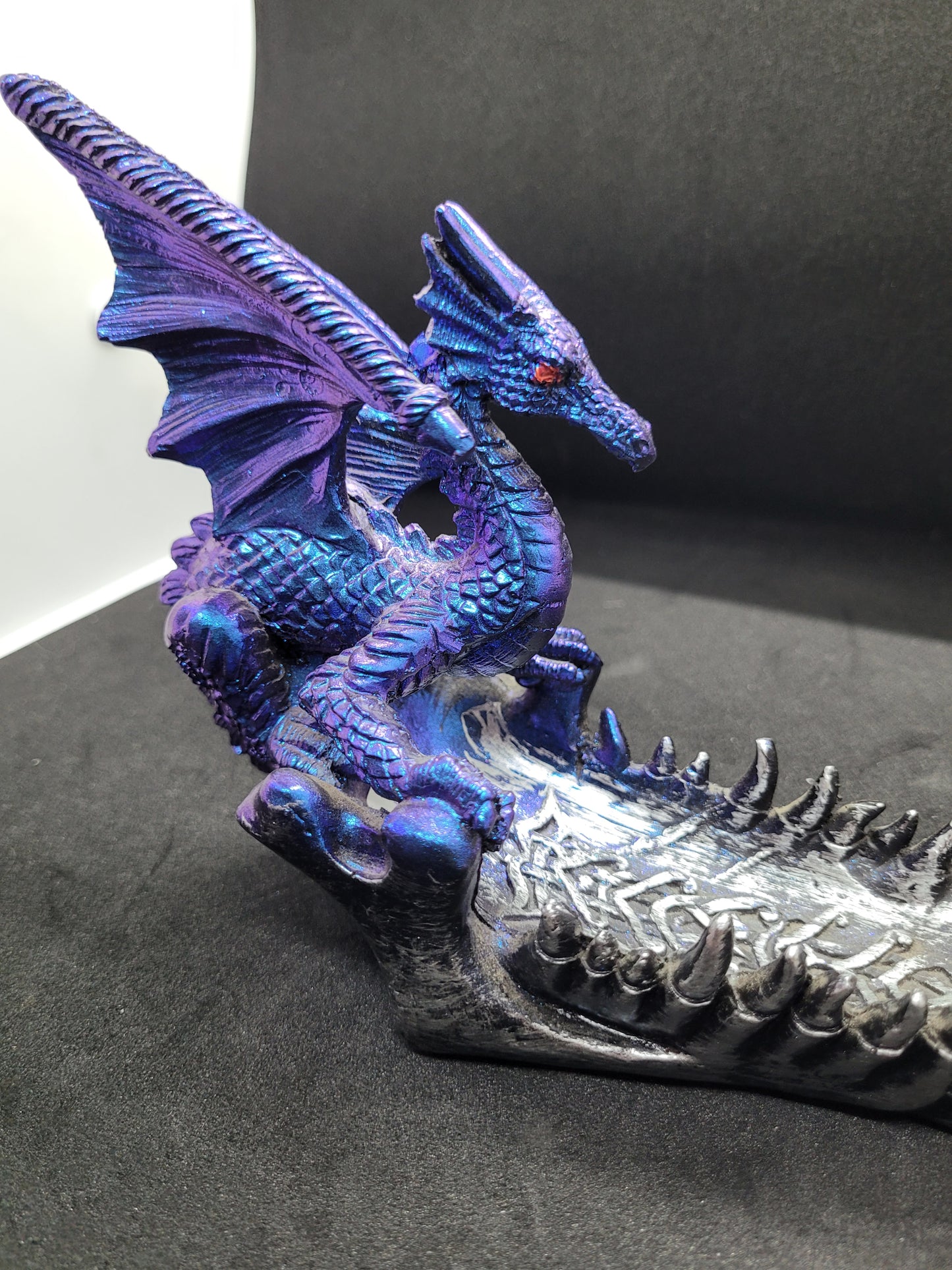 Celtic Blue/Purple Dragon on a Jaw Bowl - Resin