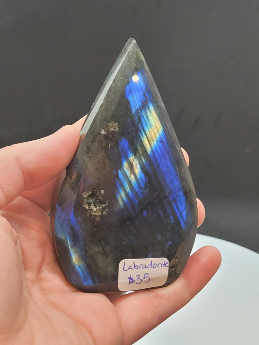 Labradorite Teardrop - small - flashy