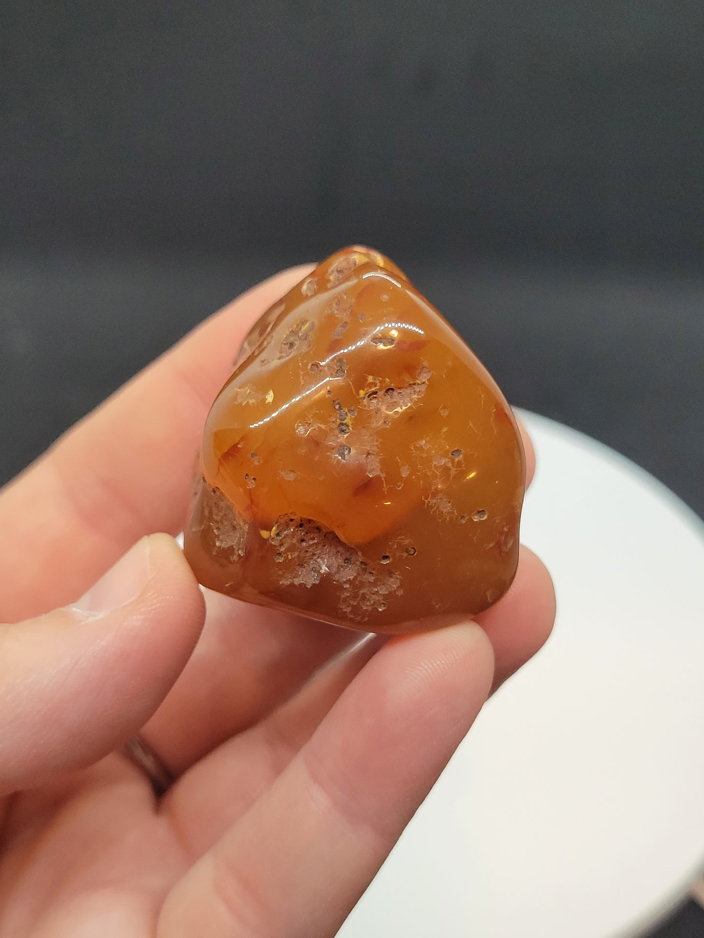 Large Carnelian Tumble