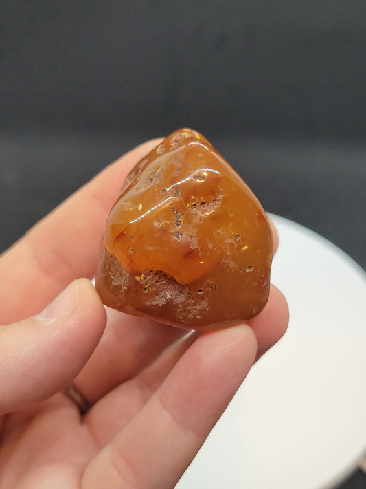 Large Carnelian Tumble