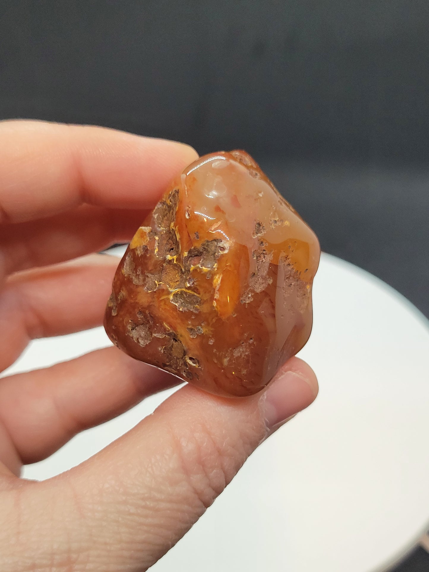 Large Carnelian Tumble