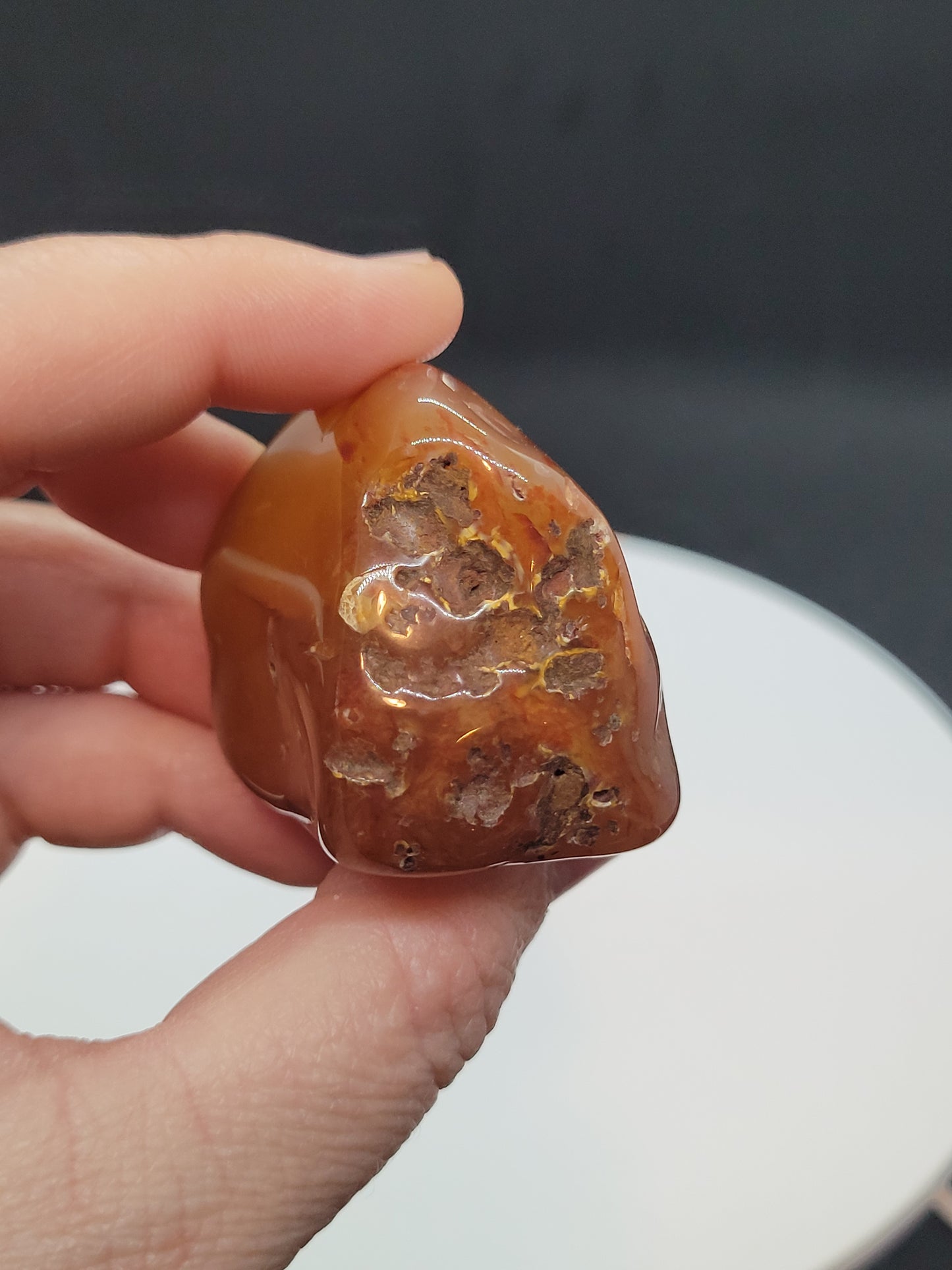 Large Carnelian Tumble