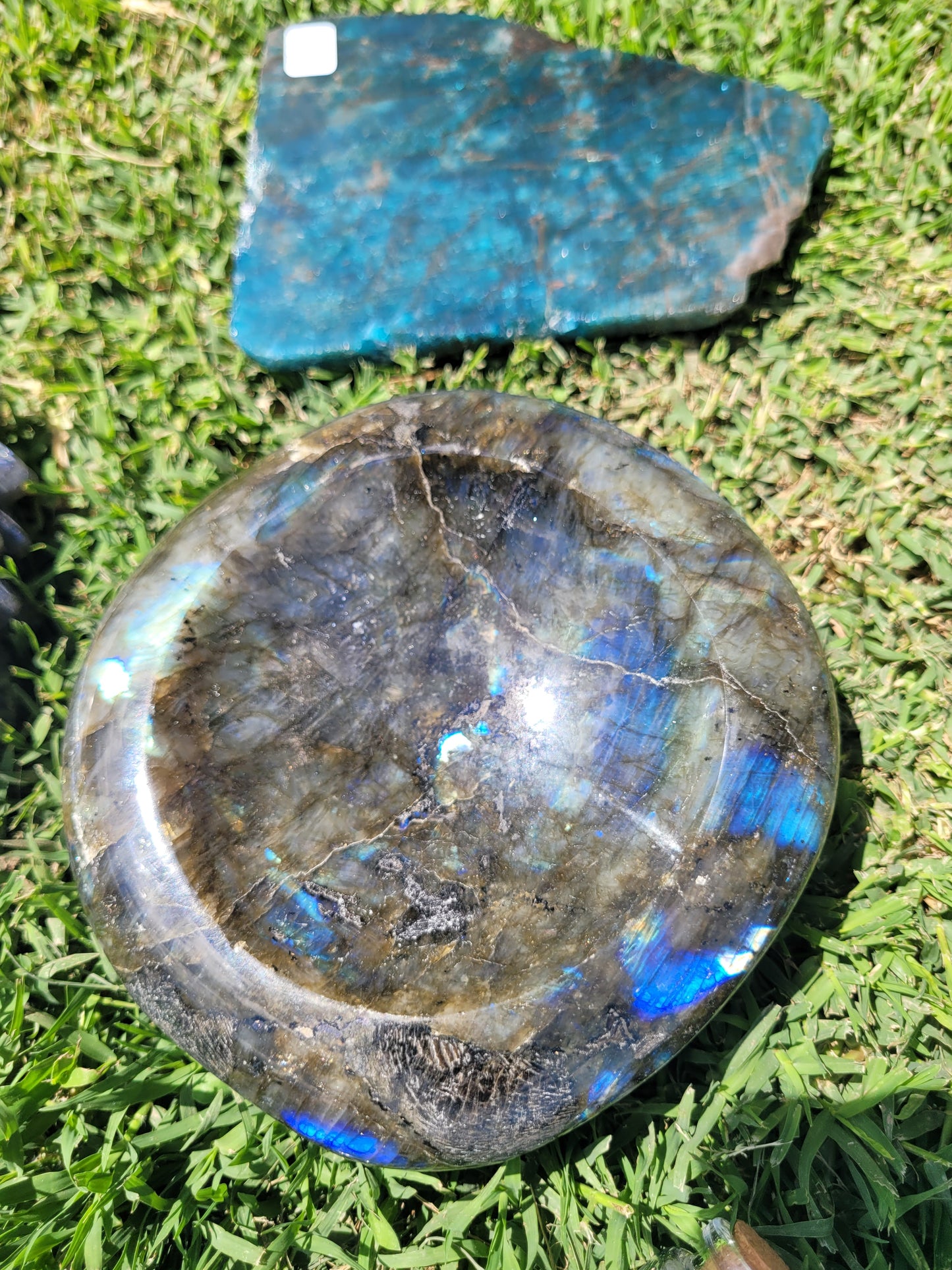 Round Dark Labradorite Bowl - LG - Heavy