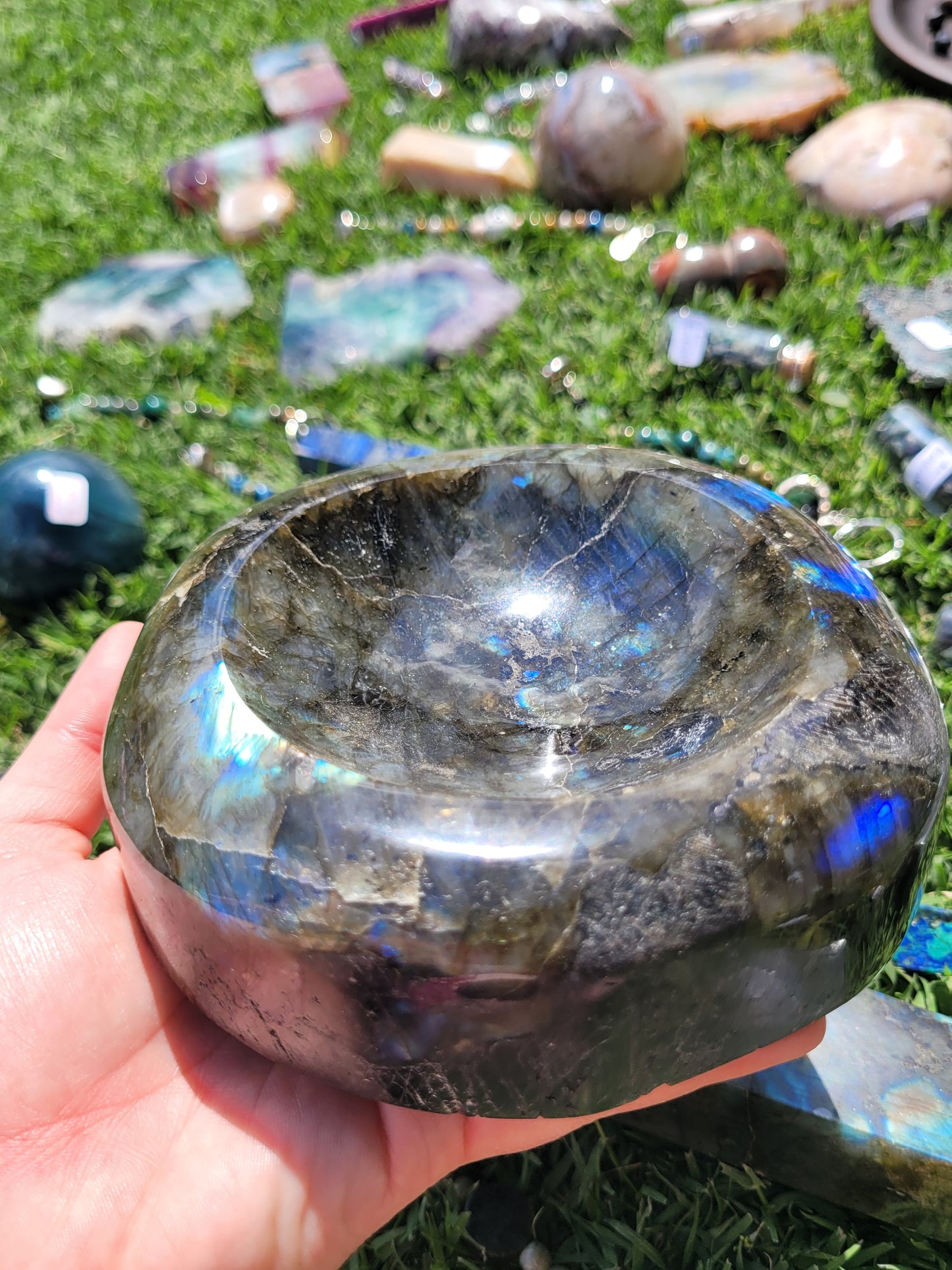 Round Dark Labradorite Bowl - LG - Heavy