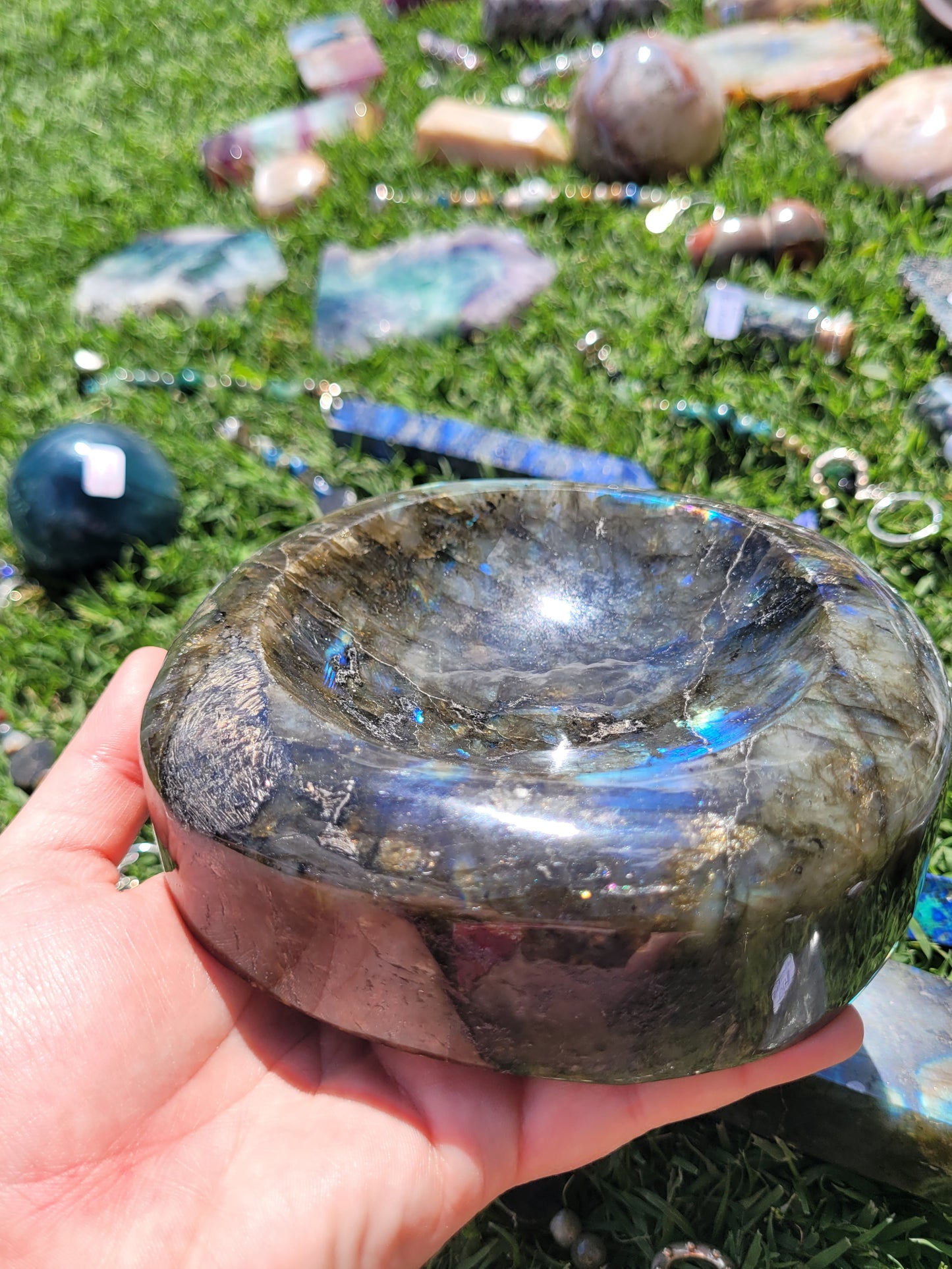 Round Dark Labradorite Bowl - LG - Heavy