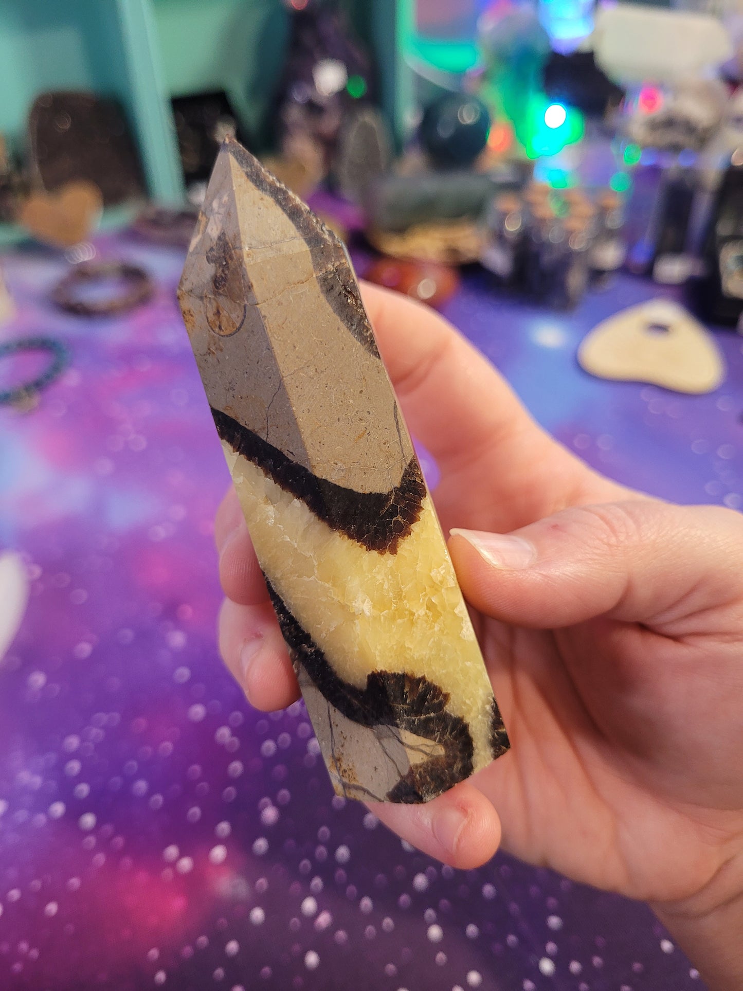 Septarian Tower - Medium