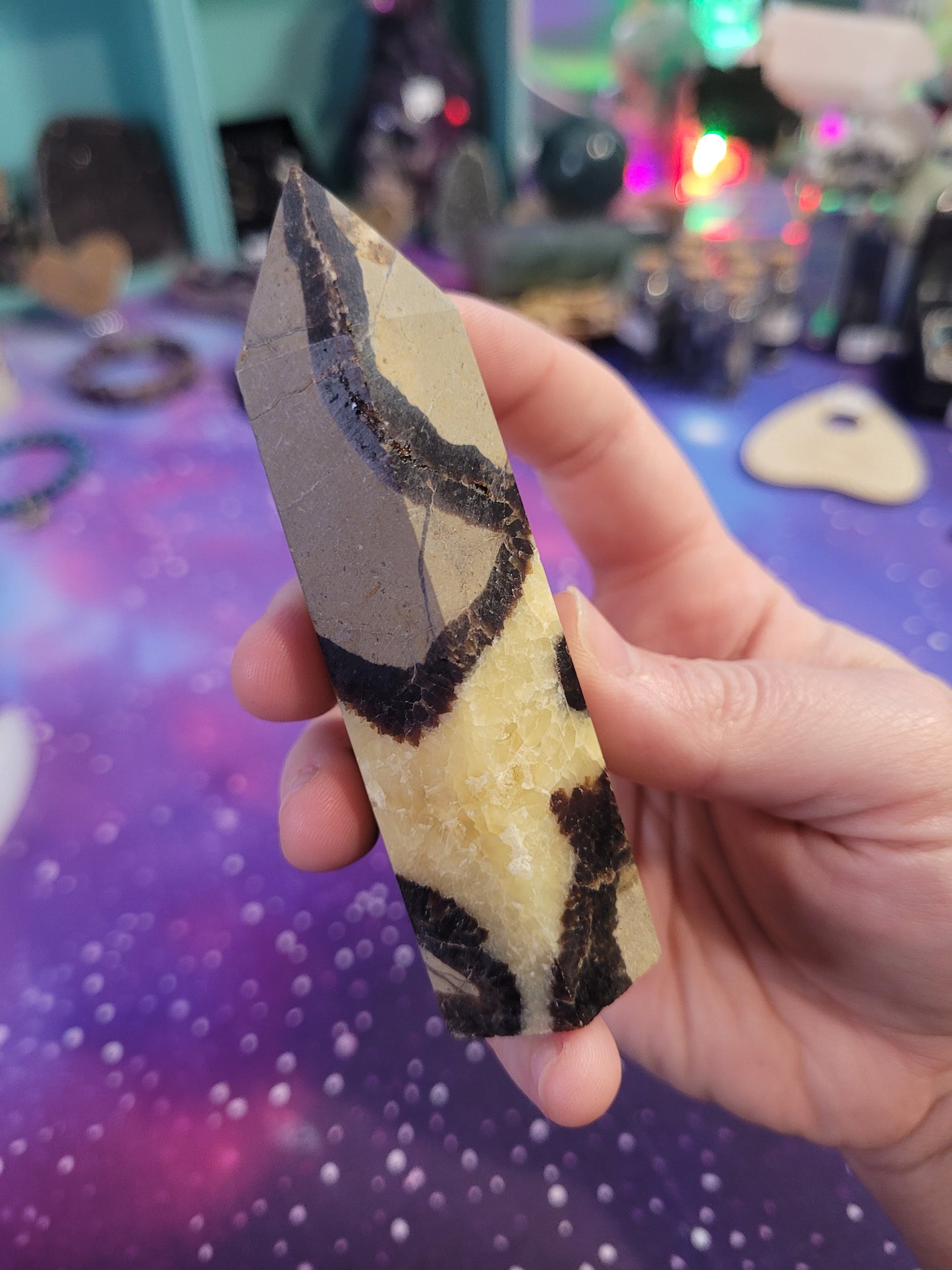 Septarian Tower - Medium