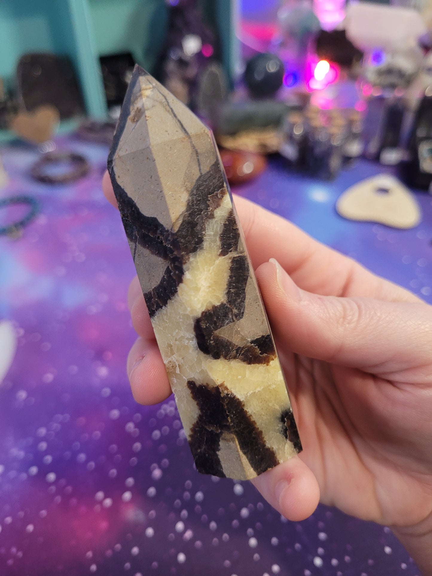 Septarian Tower - Medium