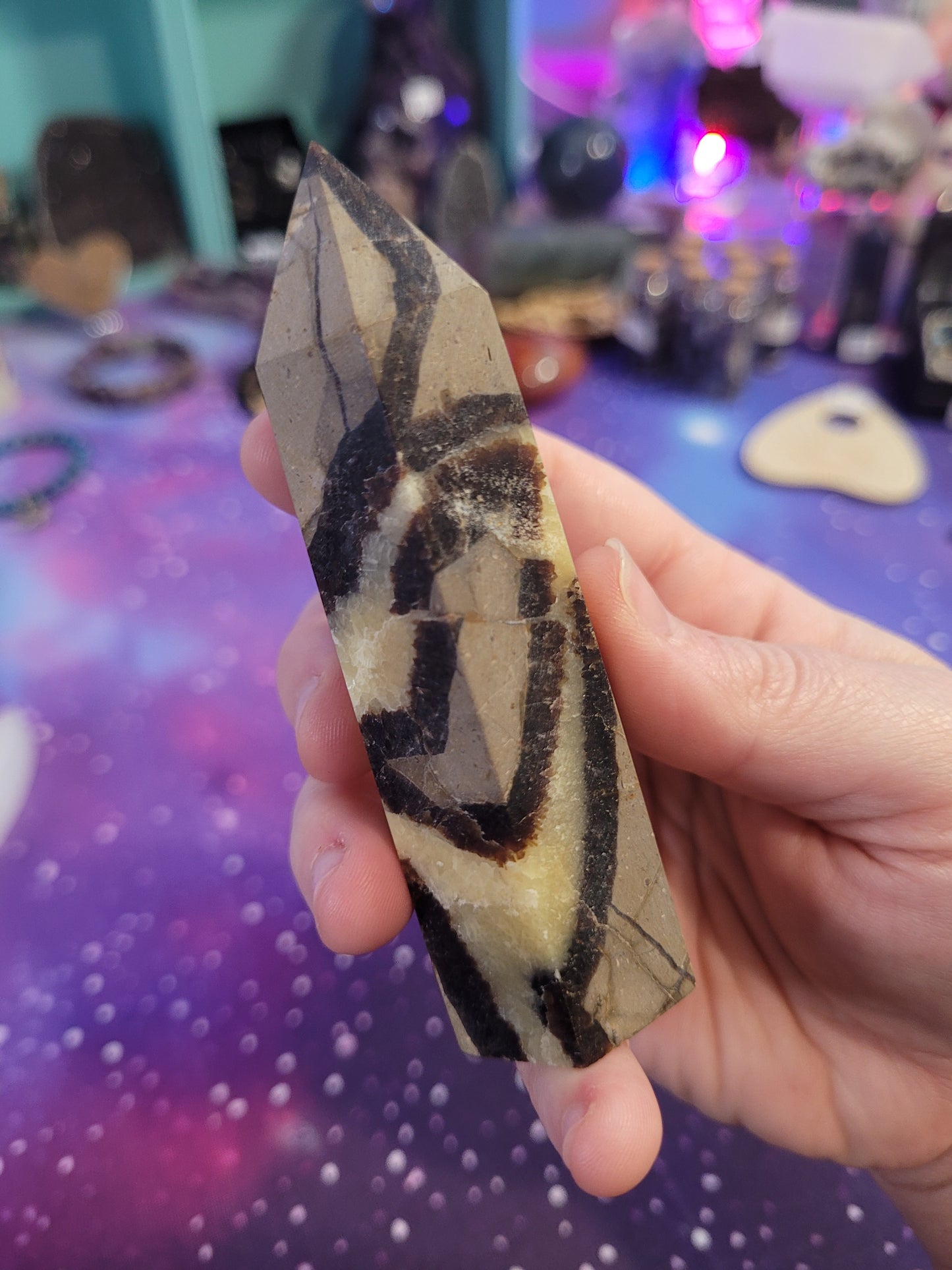 Septarian Tower - Medium
