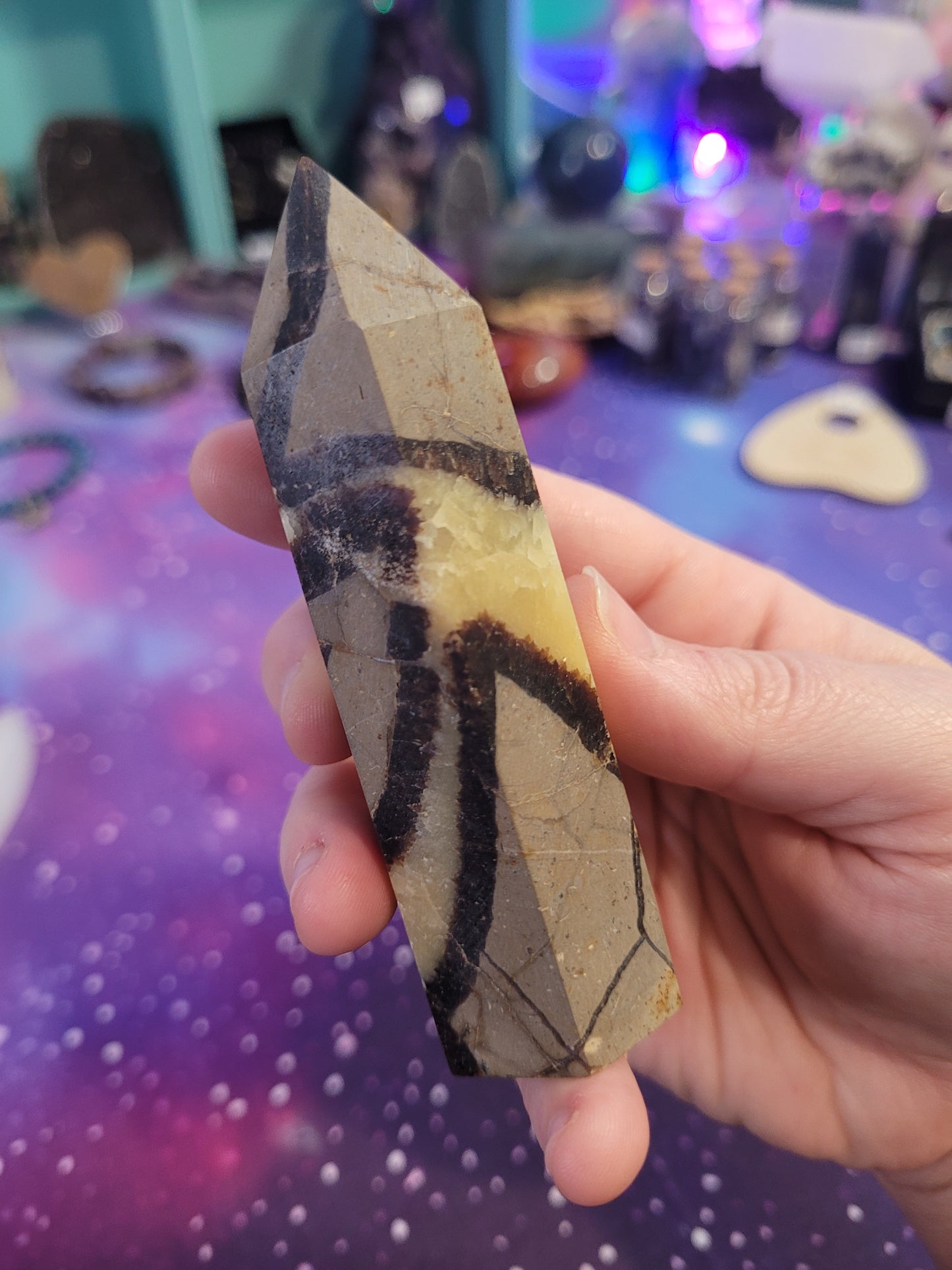 Septarian Tower - Medium