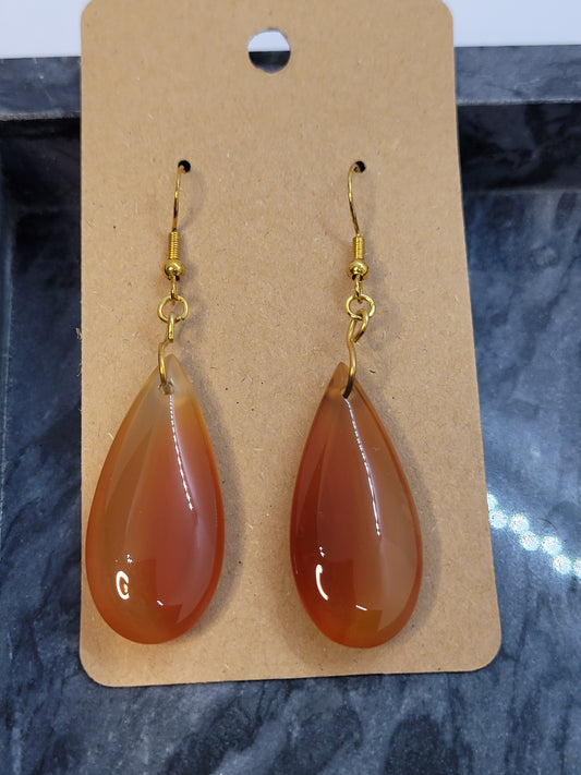 Carnelian teardrop earrings - gold