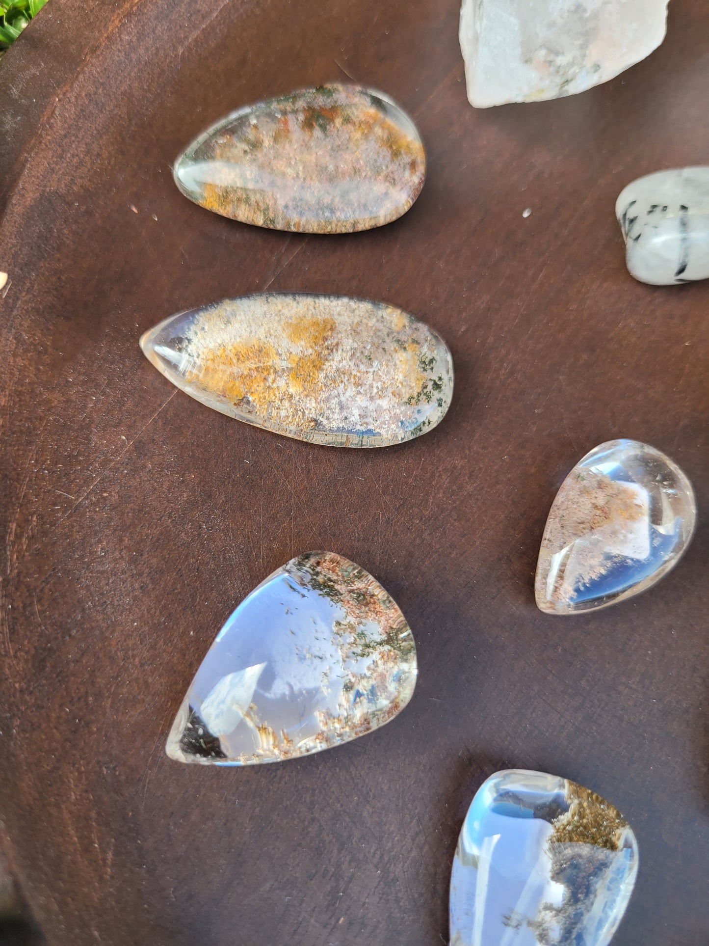 Garden Quartz Cabs